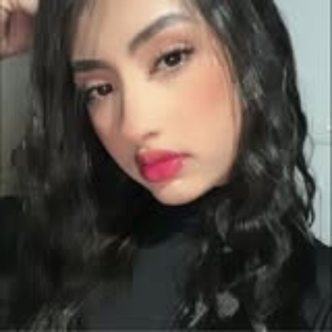 <strong>Ana M.</strong>